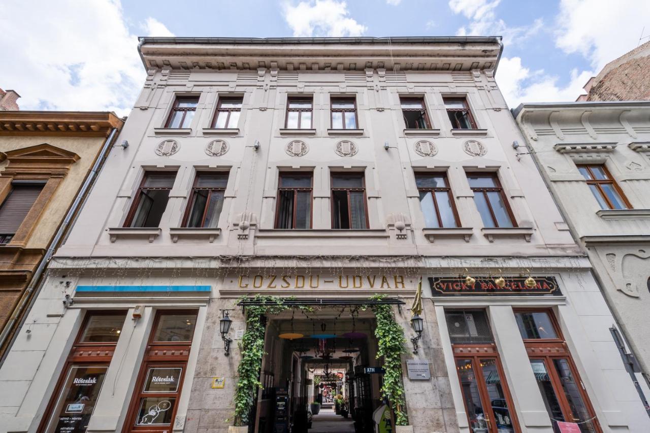 Ace Of Spades Gozsdu Budapeste Exterior foto